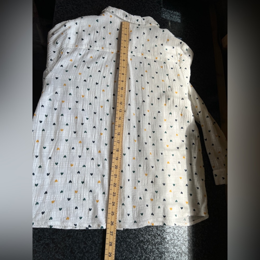 M&CO Heart Print Blouse - Picture 6 of 12